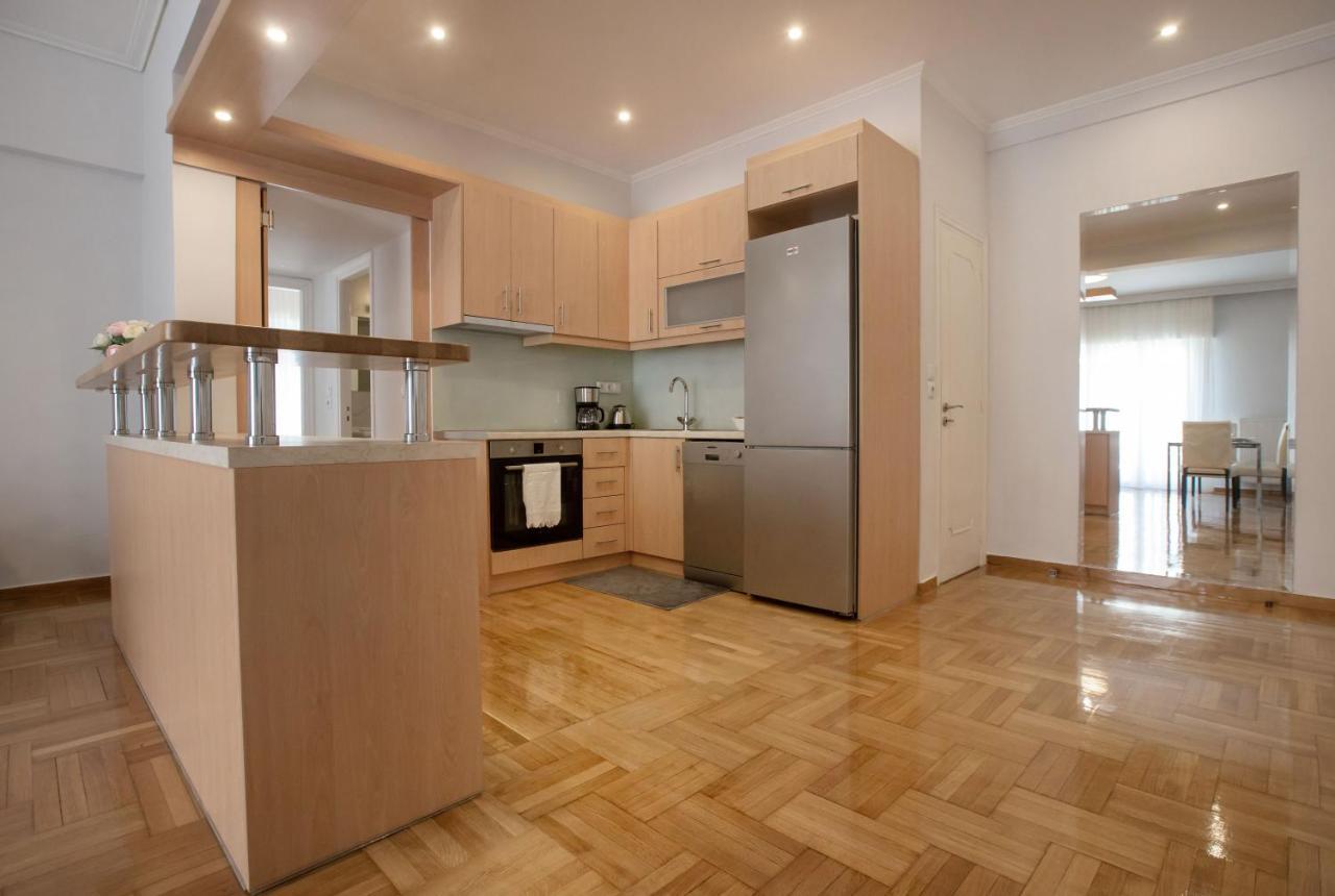 Upscale Luxury Renovated Dream In One Of The Favorable Locations By National Gardens, Zoo & Hellenic Parliament In Syntagma And Stylish Exquisite Kolonaki Neighborhood Διαμέρισμα Αθήνα