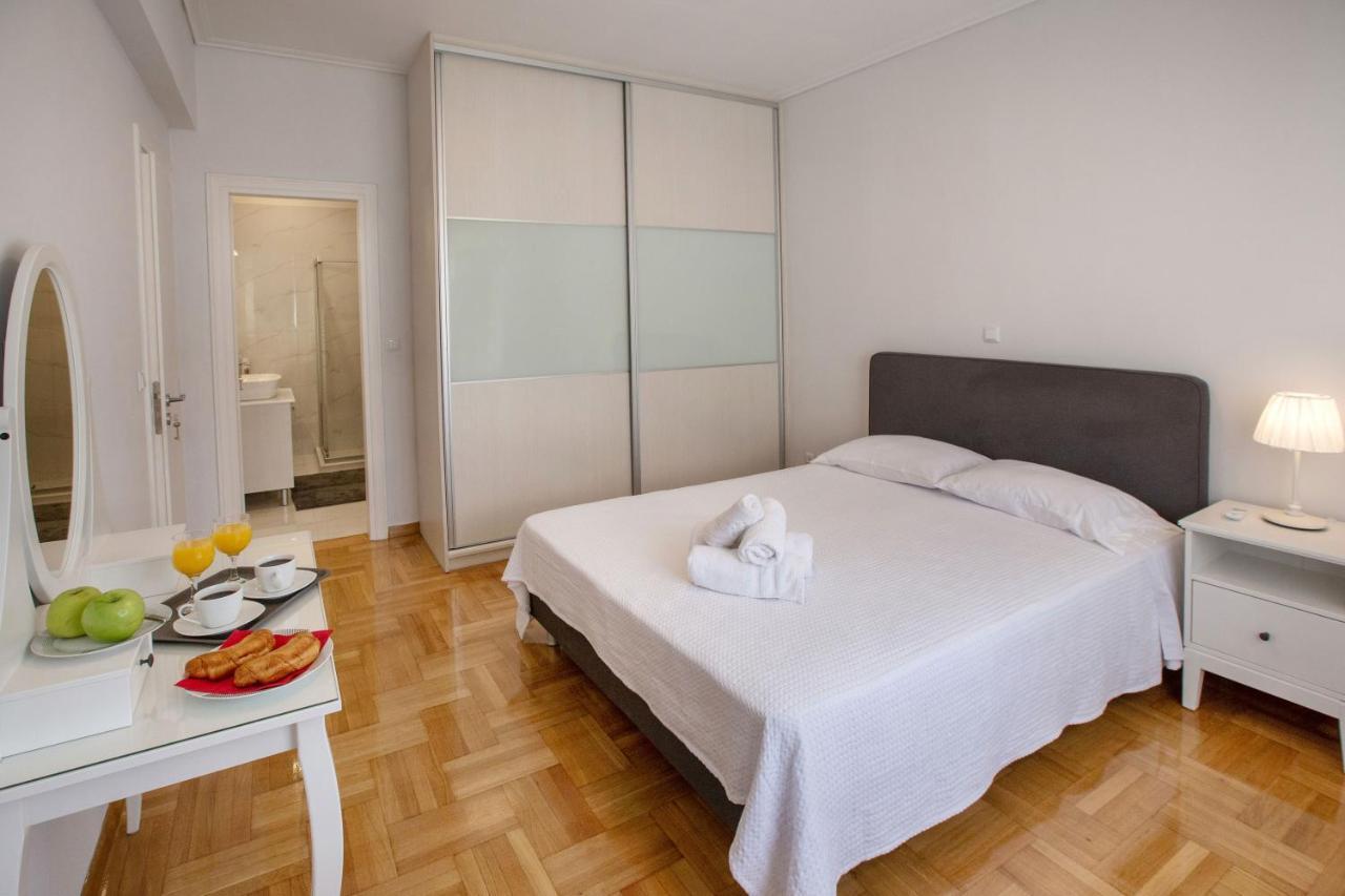 Upscale Luxury Renovated Dream In One Of The Favorable Locations By National Gardens, Zoo & Hellenic Parliament In Syntagma And Stylish Exquisite Kolonaki Neighborhood * Αθήνα