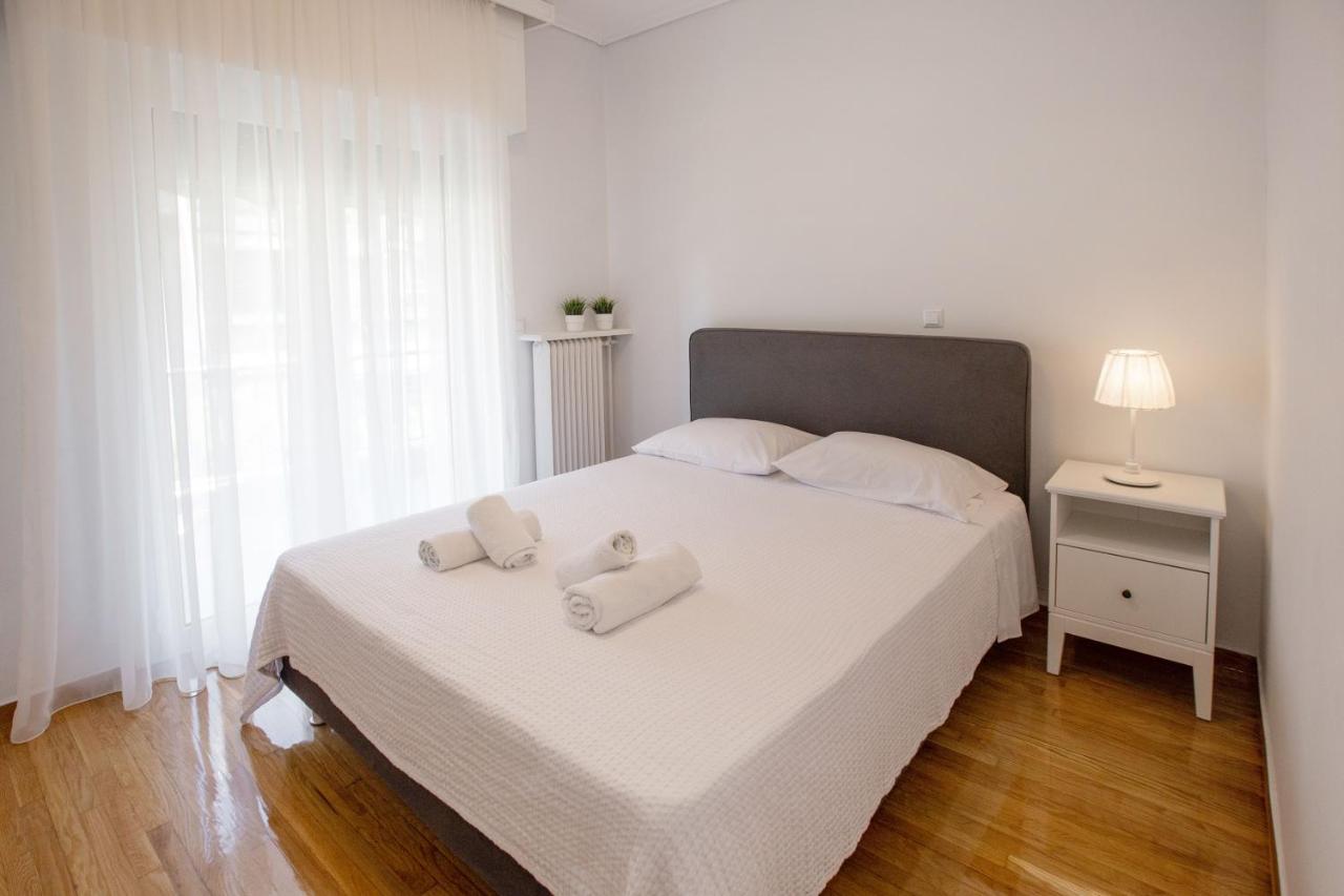Apartment Garden Retreat: Syntagma Luxury By National Gardens Athens